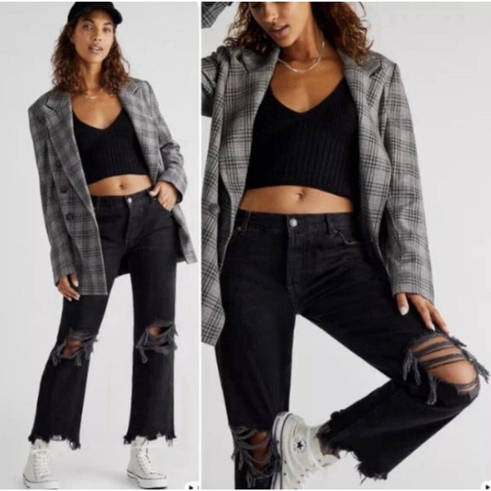 Free People We The Free Jean Size 24 Maggie Mid Straight Crop Distressed Raw Hem